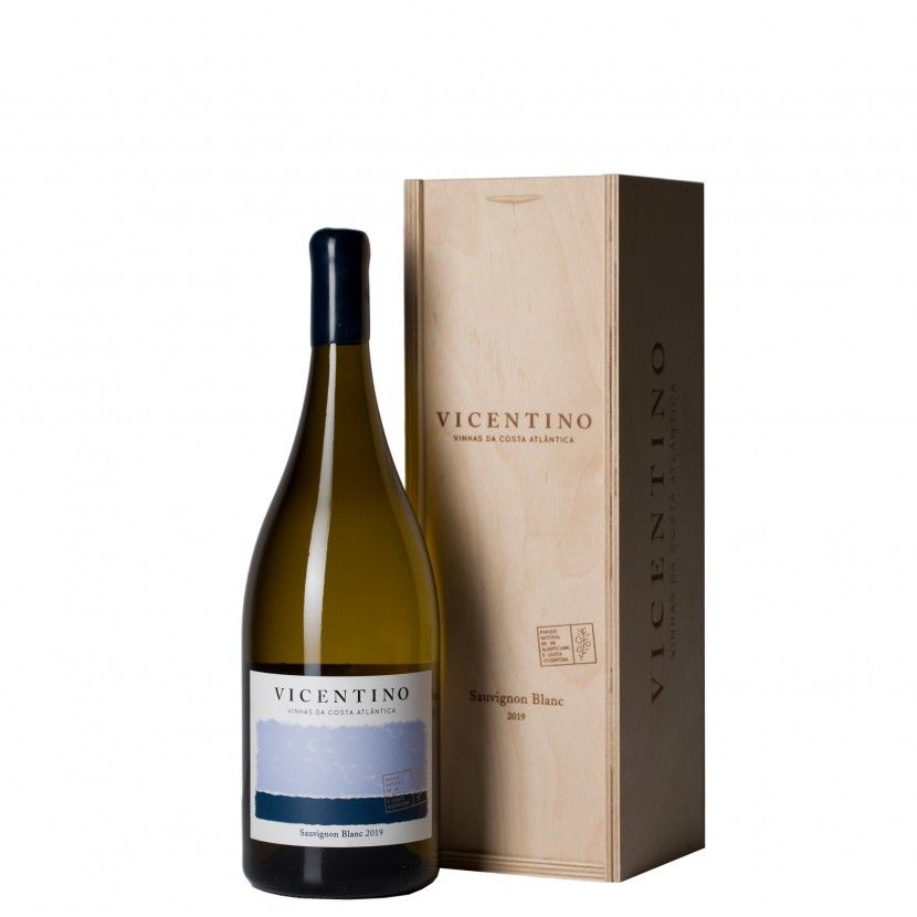 White Wine  Vicentino Sauvignon Blanc 1.5 L